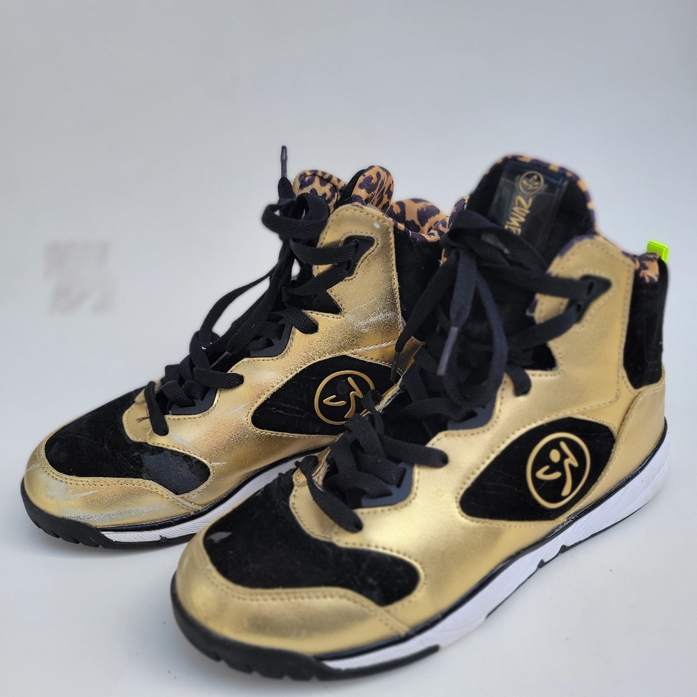 Zumba Energy Boom High Tops Gold Sneakers with Box Womens Girls 8